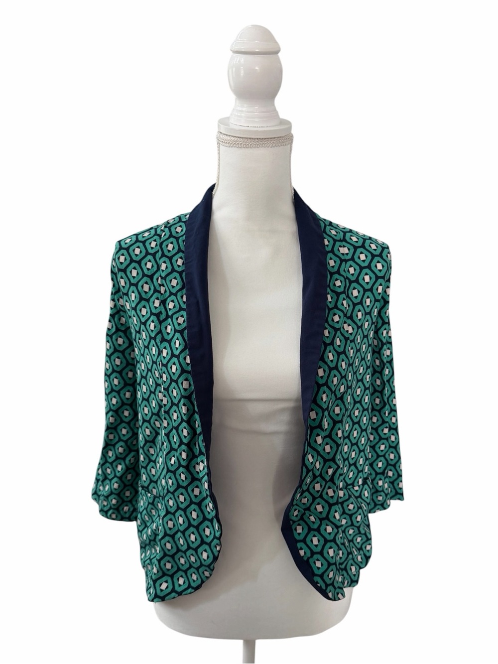 Women’s Xhilaration Navy, Teal, and White Patterned Open Front Light Jacket XS